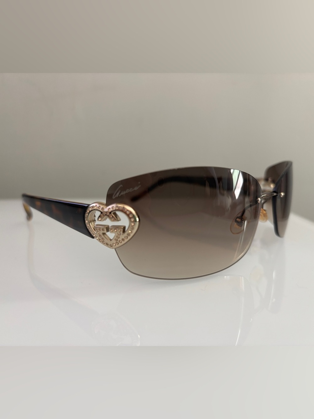 Gucci Brown Gradient Rimless Sunglasses with Diamante Embellished Logo